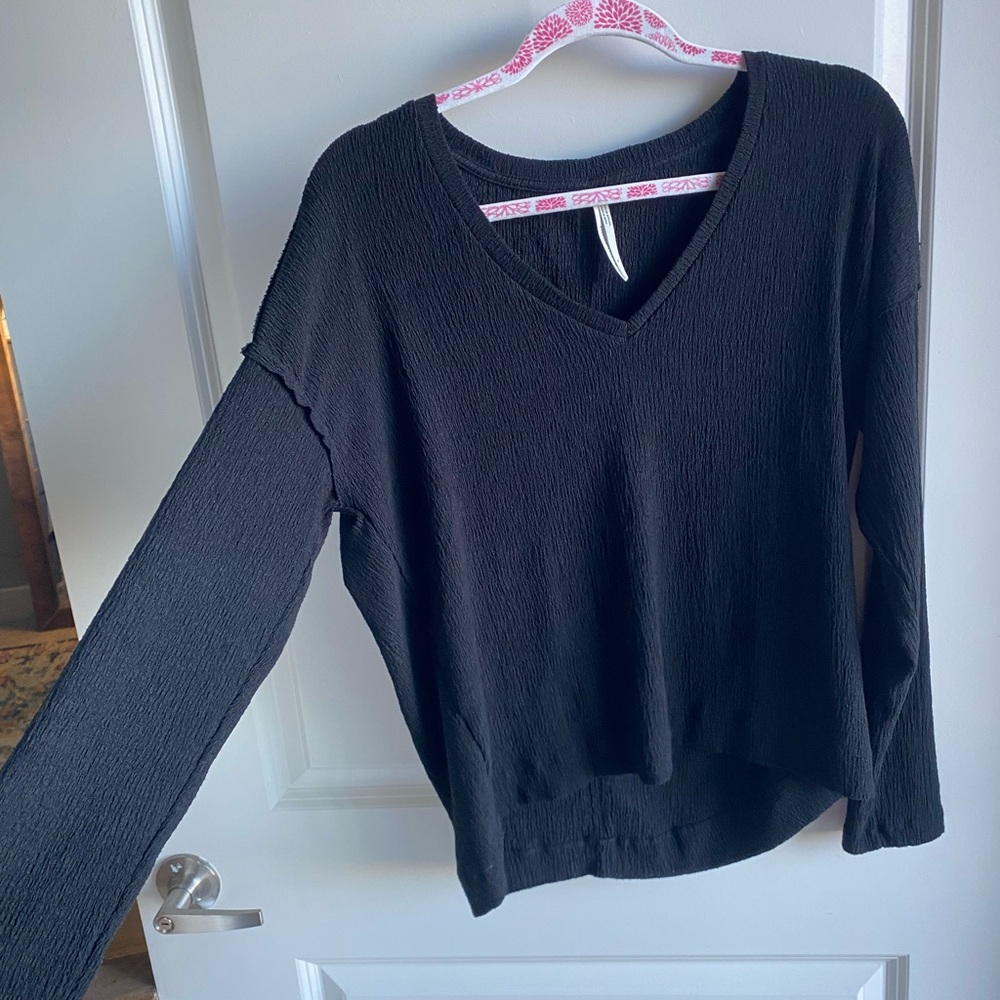 Medium Anthropologie black long sleeve sweater/ shirt. Crinkle material